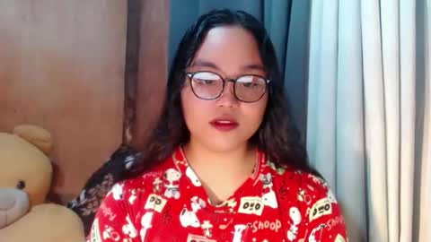 Lycah online show from 11-17-25, 10:15