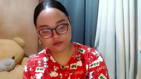 Lycah online show from 12-19-25, 07:48