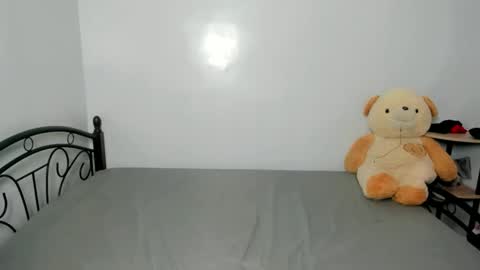 Snapshot of urasian_jhon1 chatting on 12-01-25, 06:29 jhon online show from 12-01-25, 06:29