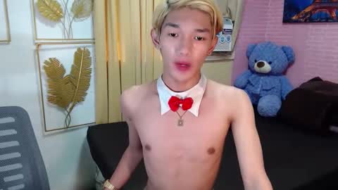 urasian_john20 online show from 04-28-26, 10:59
