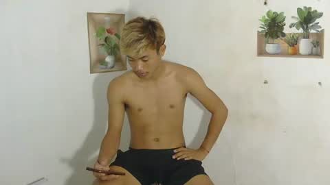 Snapshot of urasian_jomarie chatting on 05-18-26, 06:41 urasian_jomarie online show from 05-18-26, 06:41