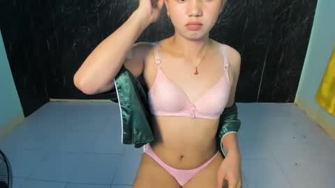 urasian_kat online show from 02-25-25, 12:47