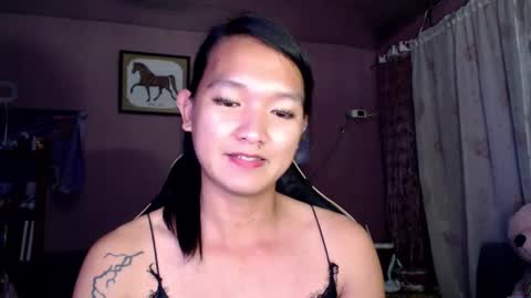 Snapshot of urasian_newra chatting on 02-22-25, 08:42 NEWRA ALLISON online show from 02-22-25, 08:42