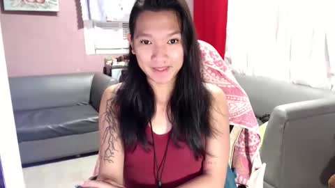 Snapshot of urasian_newra chatting on 09-24-25, 03:10 NEWRA ALLISON online show from 09-24-25, 03:10