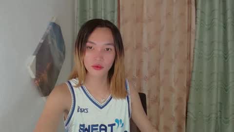 urasianharaxxx online show from 12-17-24, 12:54