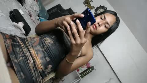 Pau online show from 12-27-24, 01:39