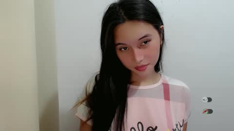 Snapshot of urasianshizuka chatting on 05-25-26, 02:28 SHIZUKA online show from 05-25-26, 02:28