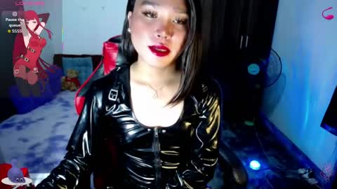 Snapshot of urasiansweet_cummer chatting on 05-05-26, 01:46 KENDRA online show from 05-05-26, 01:46