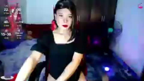 Snapshot of urasiansweet_cummer chatting on 07-13-26, 01:41 KENDRA online show from 07-13-26, 01:41