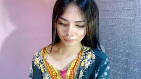 Clara online show from 01-21-25, 04:05
