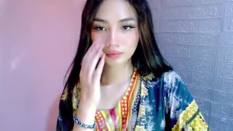 Clara online show from 01-23-25, 08:15