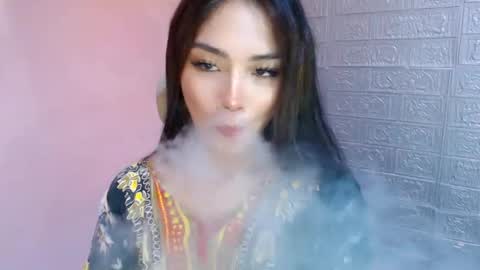 Clara online show from 01-23-25, 05:21