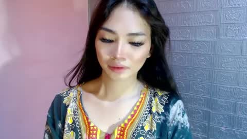 Clara online show from 02-01-25, 05:07