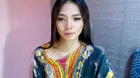 Clara online show from 02-12-25, 05:26