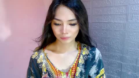 Clara online show from 02-22-25, 06:28