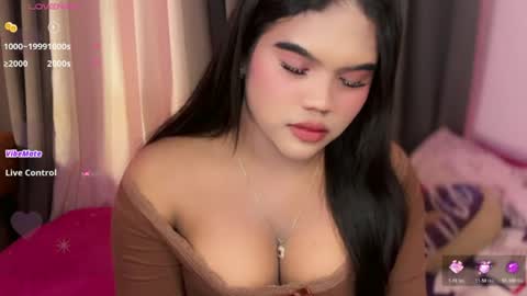 Sofia online show from 06-24-26, 04:06