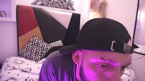 urban online show from 12-03-25, 03:47