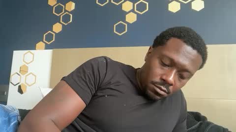 urbandick5 online show from 04-21-26, 06:44