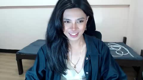Miss alexa online show from 04-20-26, 10:07