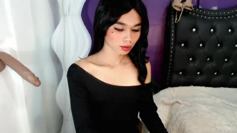 Snapshot of urcumcandymuse_ chatting on 07-12-26, 12:45 CALL ME TINE online show from 07-12-26, 12:45