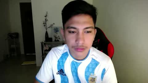 Dannie online show from 11-18-25, 03:12