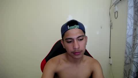 Dannie online show from 03-30-26, 01:28