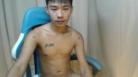 Snapshot of urcutejason chatting on 12-20-25, 01:45 jason online show from 12-20-25, 01:45