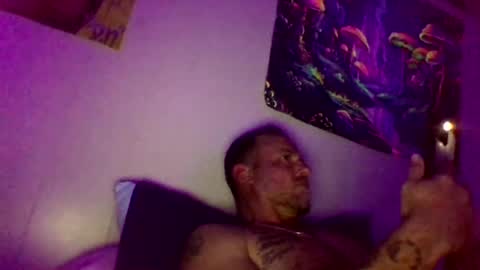 Snapshot of urdaddy875867 chatting on 12-28-24, 08:16 urdaddy875867 online show from 12-28-24, 08:16