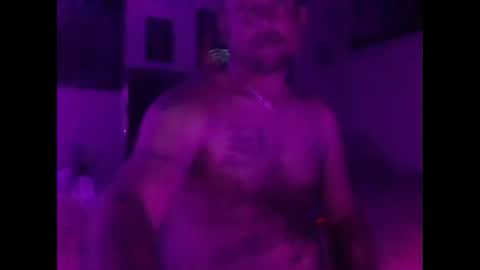 Snapshot of urdaddy875867 chatting on 11-27-25, 07:43 urdaddy875867 online show from 11-27-25, 07:43