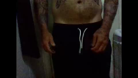 Snapshot of urdaddy875867 chatting on 05-12-26, 06:32 urdaddy875867 online show from 05-12-26, 06:32