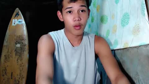 urdreamboy_clarin online show from 03-17-26, 05:44