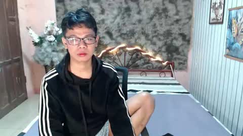 urdreamboy_doms online show from 06-21-26, 05:04