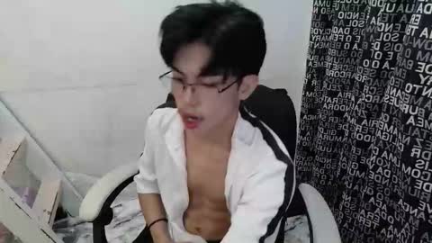 Snapshot of urdreamtw1nk chatting on 09-21-25, 09:22 urdreamtw1nk online show from 09-21-25, 09:22