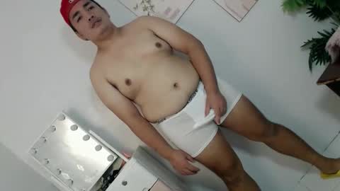 ure_fattytoy143 online show from 06-07-26, 04:38