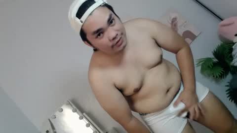 ure_fattytoy143 online show from 07-02-26, 05:02