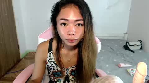 Snapshot of urfantacyjamaica chatting on 01-09-25, 08:55 ayumi reacher online show from 01-09-25, 08:55