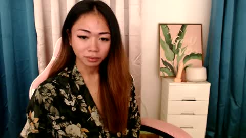 Snapshot of urfantacyjamaica chatting on 02-07-25, 05:29 ayumi reacher online show from 02-07-25, 05:29