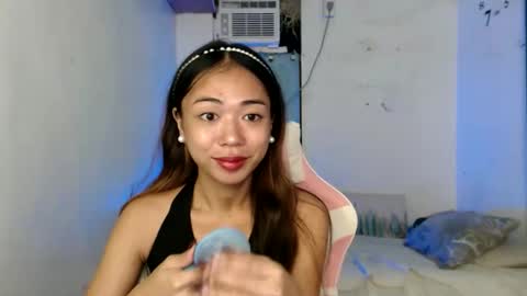 ayumi reacher online show from 11-06-25, 09:10