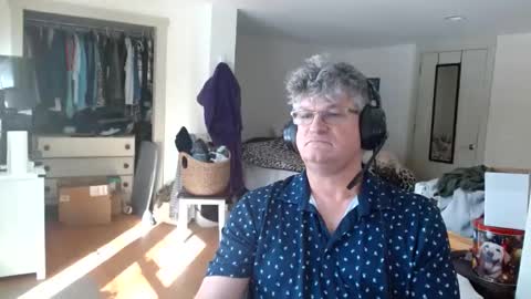 Gregor online show from 03-11-25, 07:03