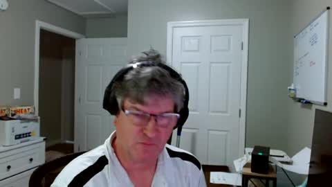Gregor online show from 06-17-26, 02:29