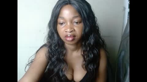 urflirtydoll online show from 02-18-25, 11:19