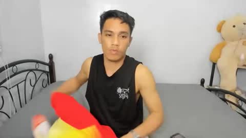 Snapshot of urfucker_vinz chatting on 02-14-26, 11:56 urfucker_vinz online show from 02-14-26, 11:56