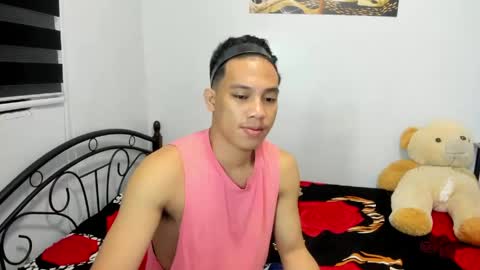 urfucker_vinz online show from 04-26-26, 12:47