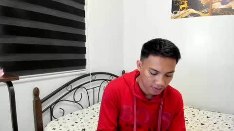 urfucker_vinz online show from 07-03-26, 12:22