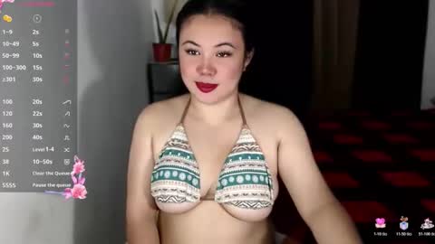 Snapshot of urgirl_elisse chatting on 12-03-25, 01:57 ELISSE online show from 12-03-25, 01:57