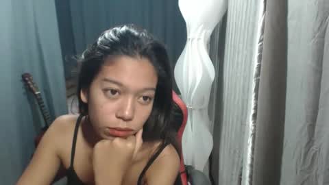 Snapshot of urgirlyflor chatting on 03-29-26, 12:49 BB online show from 03-29-26, 12:49