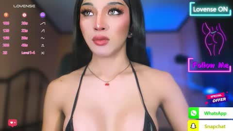 Snapshot of urgoddess_bella chatting on 02-01-26, 06:50 My bella 3 online show from 02-01-26, 06:50