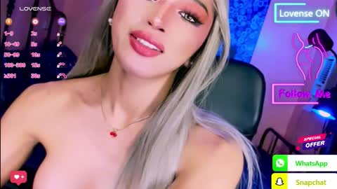 Snapshot of urgoddess_bella chatting on 02-03-26, 07:52 My bella 3 online show from 02-03-26, 07:52