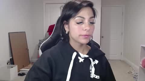 Goddess Marla online show from 12-17-25, 12:38