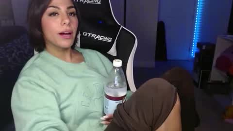 Goddess Marla online show from 12-19-25, 03:35